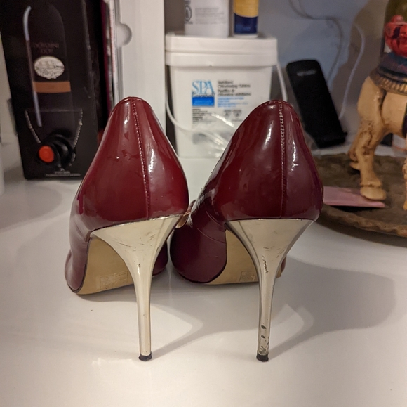 Material Girl merlot heels - Picture 3 of 3